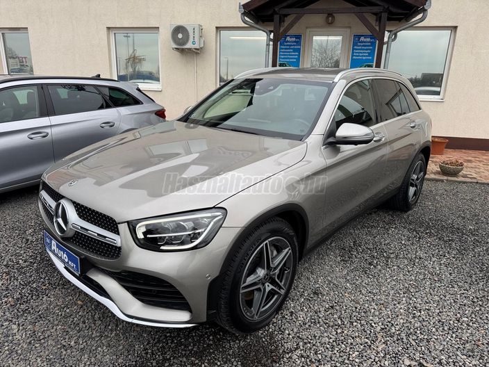 MERCEDES-BENZ GLC-OSZTÁLY GLC 200 4Matic EQ Boost 9G-TRONIC