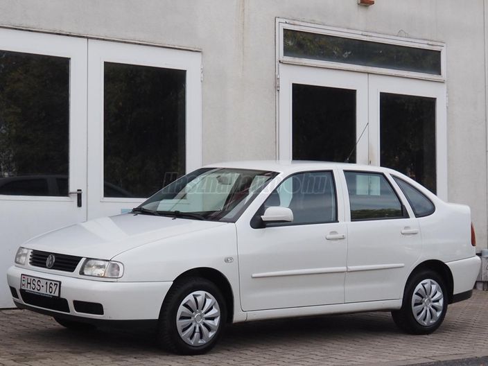 VOLKSWAGEN POLO Classic 1.4 75