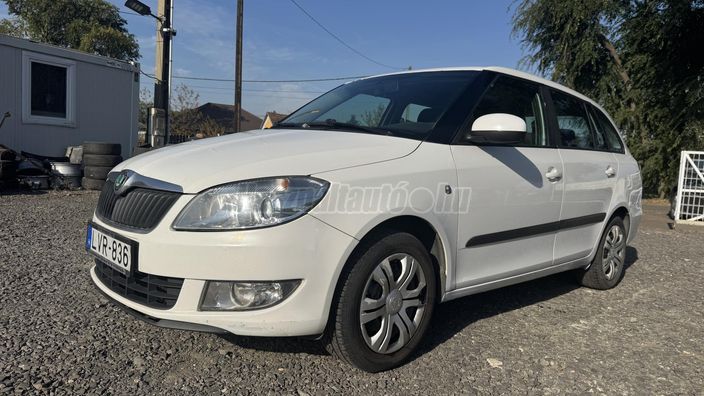 SKODA FABIA 1.4 16V Ambiente Dual