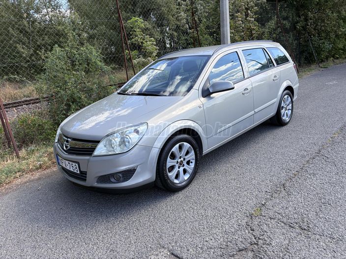 OPEL ASTRA H Caravan 1.6 Cosmo