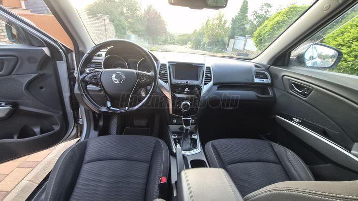 SSANGYONG TIVOLI 1.6 e-XGI DLX AWD (Automata)
