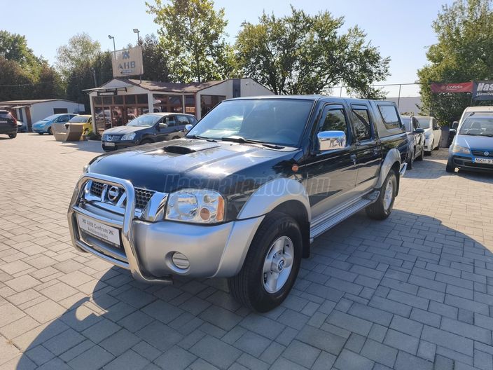 NISSAN NAVARA