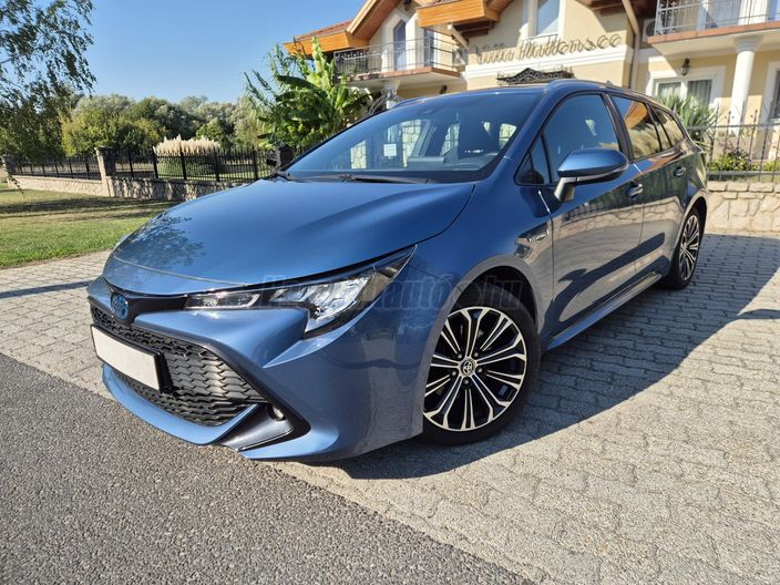 TOYOTA COROLLA Touring Sports 2.0 Hybrid Comfort Style Tech e-CVT