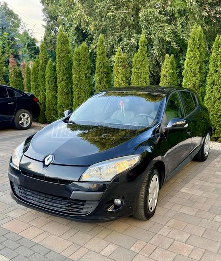 RENAULT MEGANE 1.6 Generation Authentique