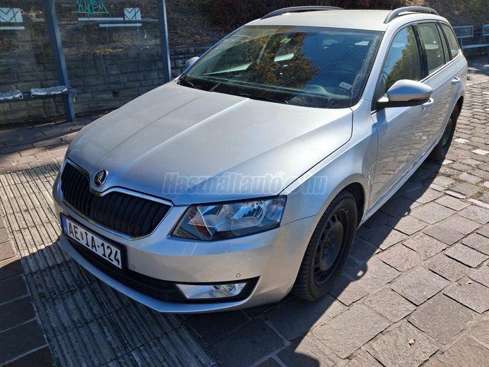 SKODA OCTAVIA Combi 1.6 CR TDI Style DSG