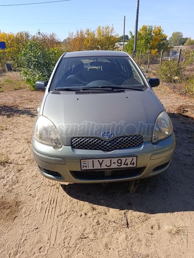 TOYOTA YARIS 1.0 Terra