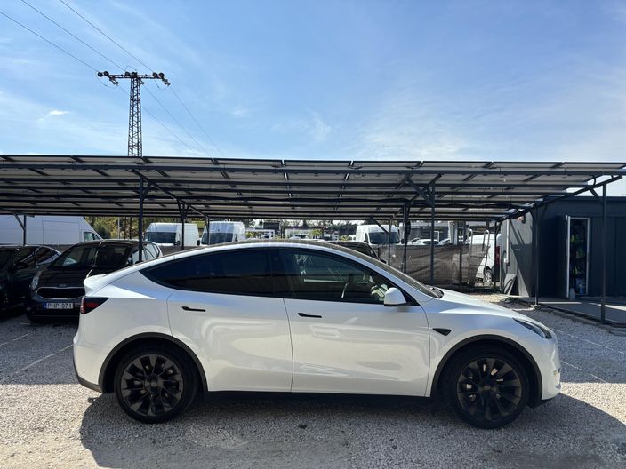 TESLA MODEL Y Long Range AWD (Automata)