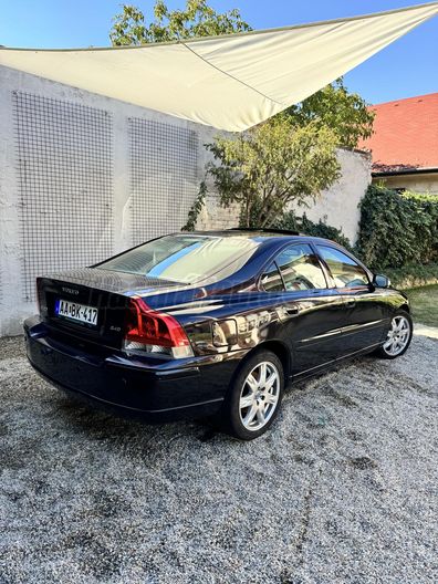 VOLVO S60 2.4 D Momentum Geartronic