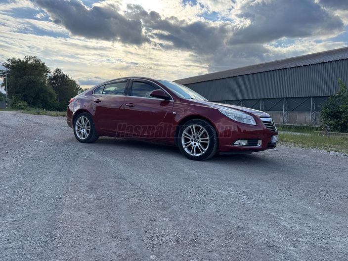 OPEL INSIGNIA 1.8
