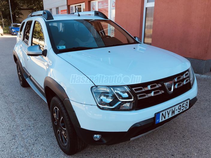 DACIA DUSTER 1.6 Black Shadow