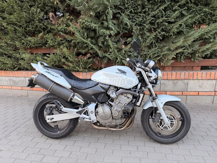 HONDA CB 600 F (HORNET)