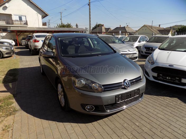 VOLKSWAGEN GOLF VI 1.6 TDi Comfortline