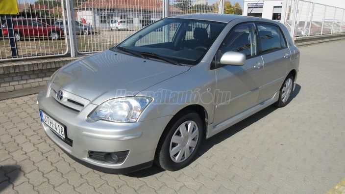 TOYOTA COROLLA 1.4 Linea Terra