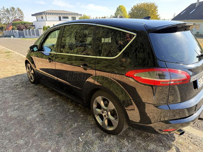 FORD S-MAX 2.2 TDCi Titanium-S