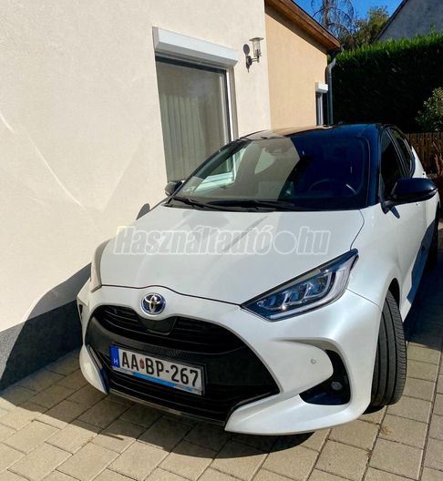 TOYOTA YARIS 1.5 Hybrid Executive VIP e-CVT