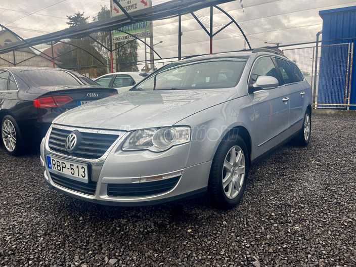 VOLKSWAGEN PASSAT Variant 1.6 FSI Trendline