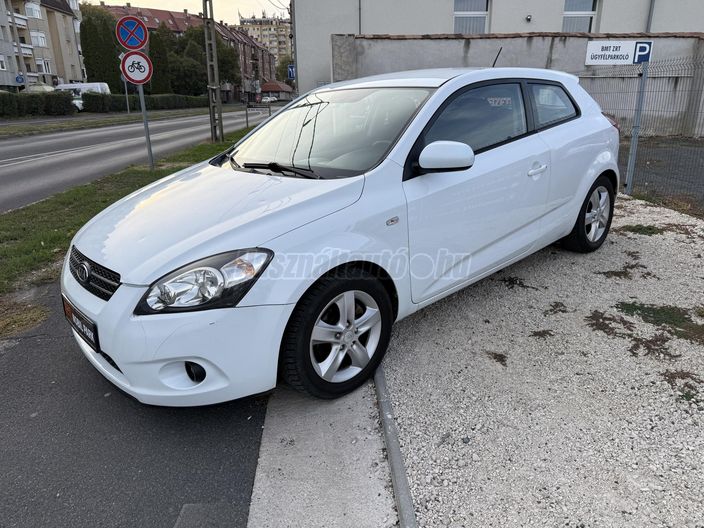 KIA CEE'D Pro 1.4 EX Limited