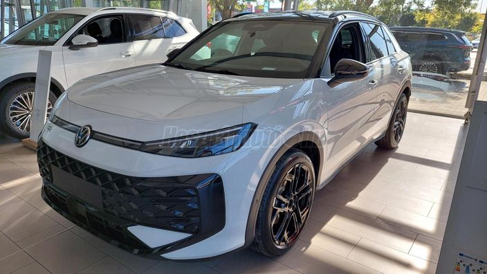 VOLKSWAGEN T-ROC 1.5 eTSI R-Line DSG