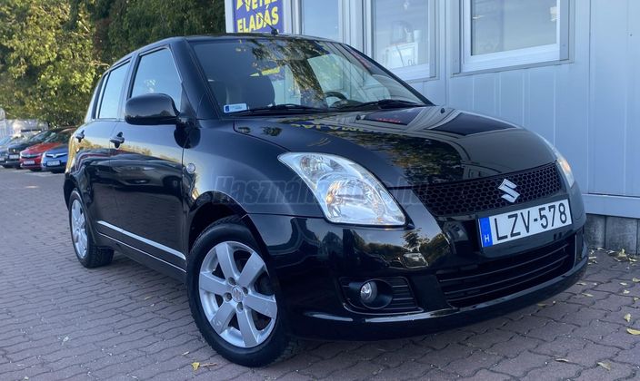 SUZUKI SWIFT 1.3 GLX CD AC