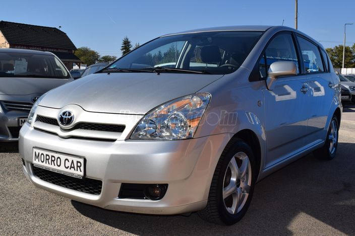TOYOTA COROLLA VERSO 1.8 Linea Sol