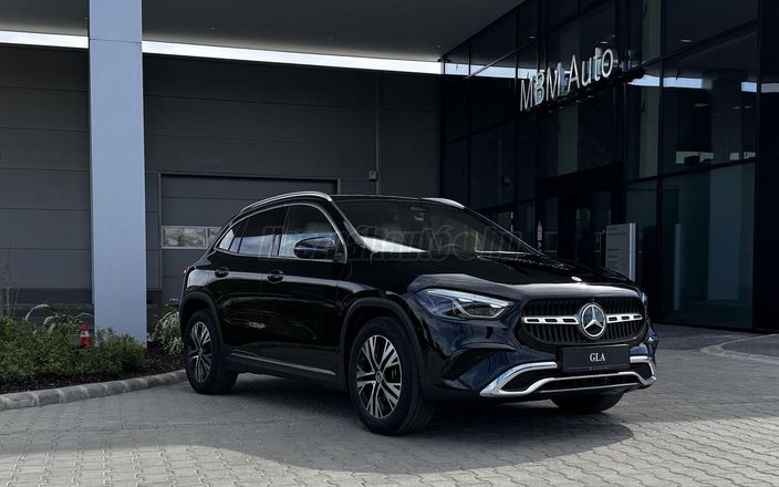 MERCEDES-BENZ GLA 180 7G-DCT Mild hybrid drive