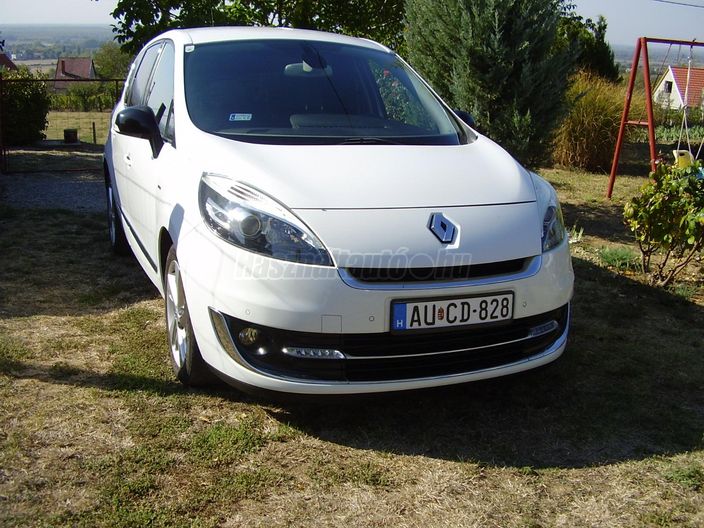 RENAULT GRAND SCENIC Scénic 1.5 dCi TomTom