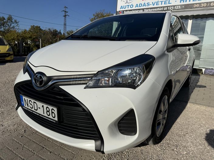 TOYOTA YARIS Van 1.33 Dual VVT-i Live Euro 6