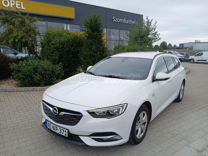 OPEL INSIGNIA Sports Tourer 1.5 Business Start Stop