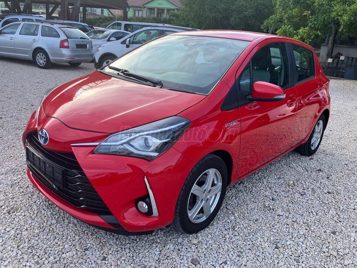 TOYOTA YARIS 1.5 VVT-i Hybrid Comfort e-CVT