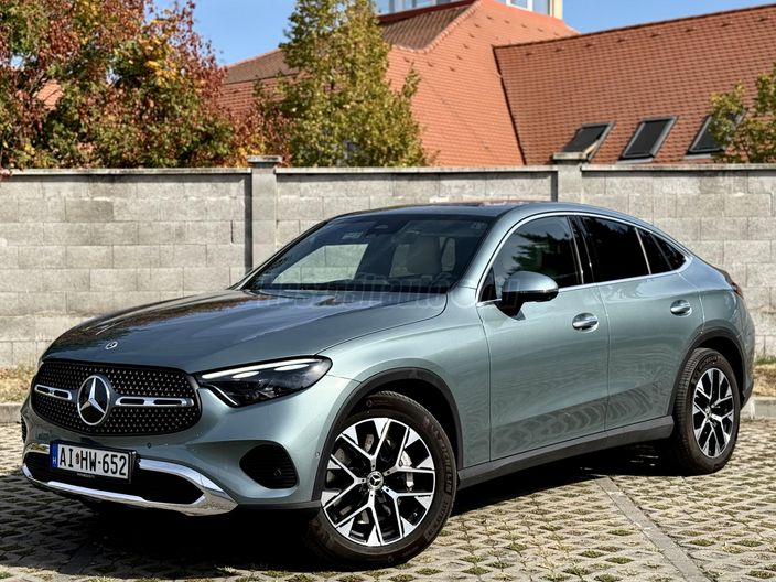MERCEDES-BENZ GLC 220 d 4Matic 9G-TRONIC Mild hybrid drive
