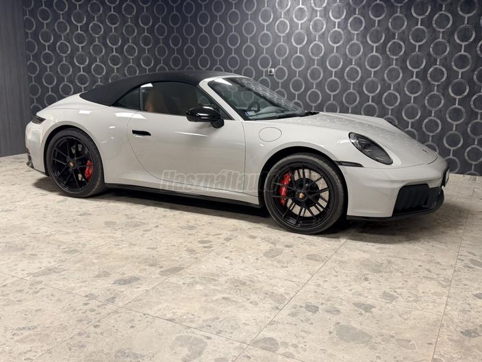 PORSCHE 911 Carrera 4 GTS PDK