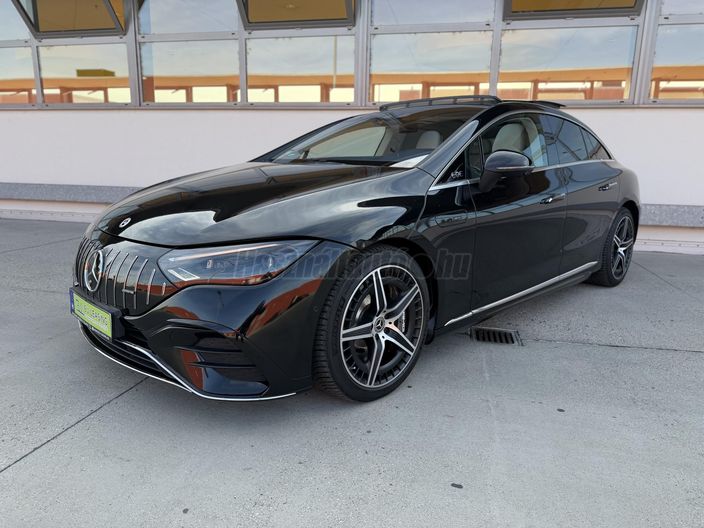 MERCEDES-BENZ EQE 43 AMG