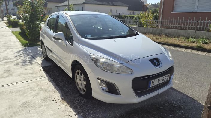 PEUGEOT 308 1.6 e-HDi Active