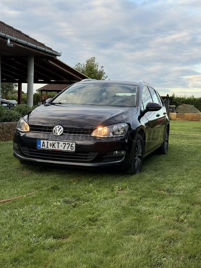 VOLKSWAGEN GOLF VII Variant 1.4 TSi BMT Allstar