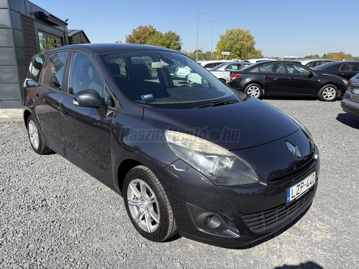 RENAULT GRAND SCENIC Scénic 1.5 dCi Dynamique