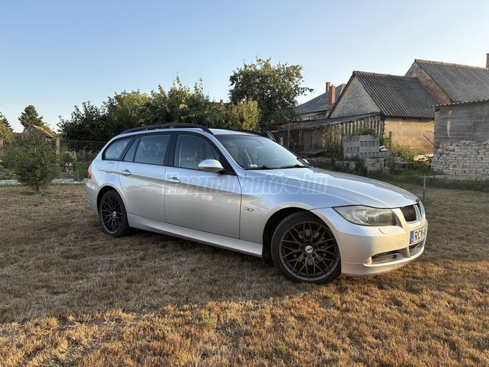 BMW 320 320i Touring