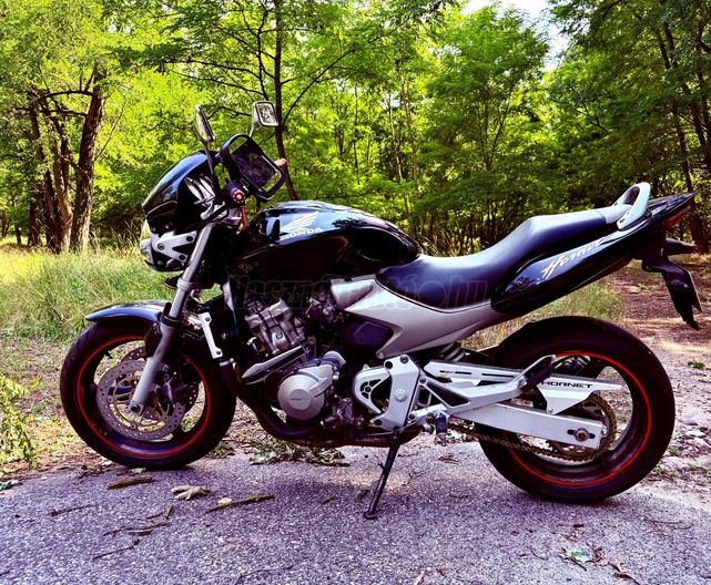 HONDA CB 600