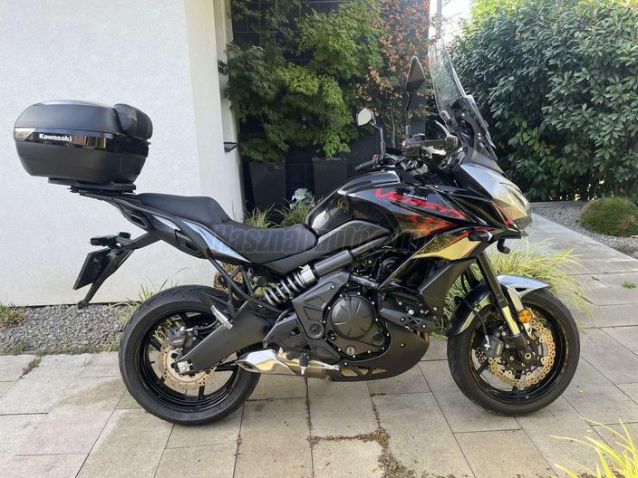 KAWASAKI VERSYS 650