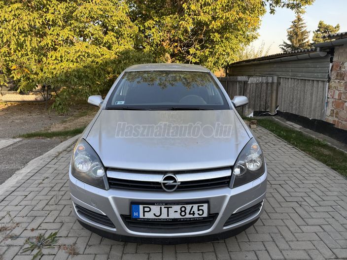 OPEL ASTRA H 1.6 Elegance