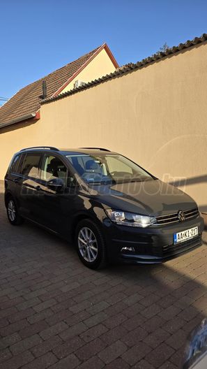 VOLKSWAGEN TOURAN 1.5 TSI ACT Comfortline DSG