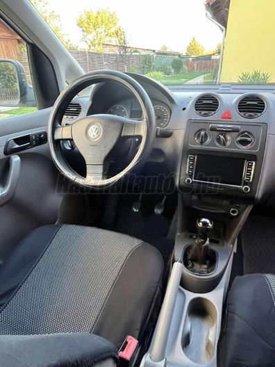 VOLKSWAGEN CADDY MAXI