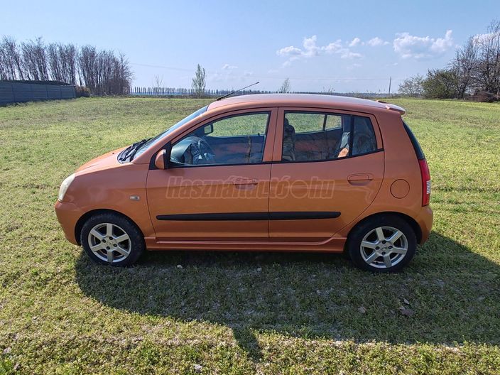 KIA PICANTO 1.0 EX