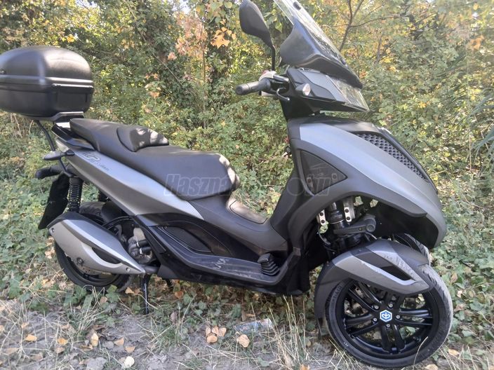PIAGGIO MP3 YOURBAN 300