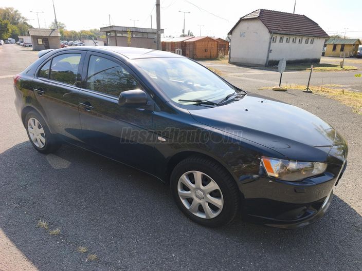 MITSUBISHI LANCER Sportback 1.8 Intense