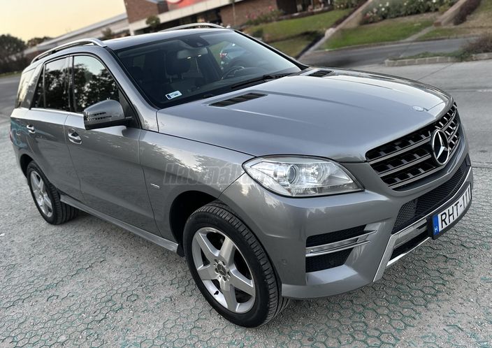 MERCEDES-BENZ ML 250