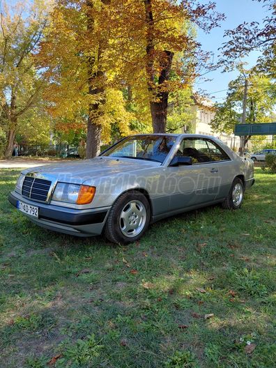 MERCEDES-BENZ W 124