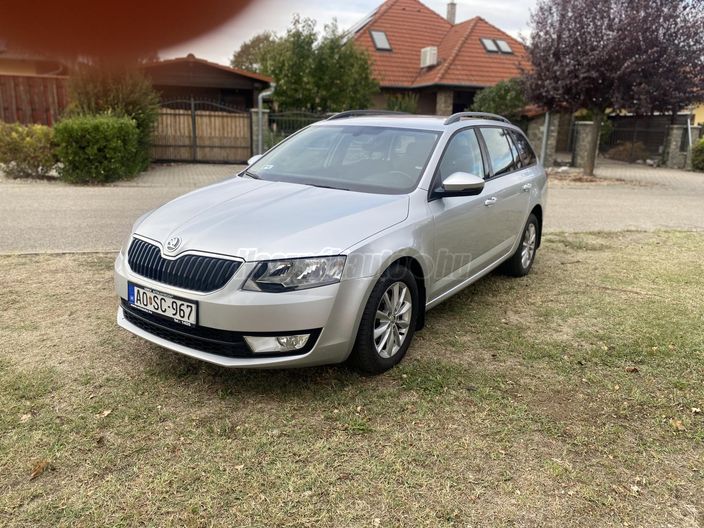 SKODA OCTAVIA Combi 1.6 CR TDI Ambition DSG