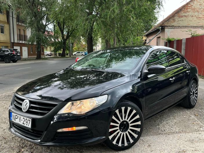 VOLKSWAGEN PASSAT CC 1.8 TSI Business