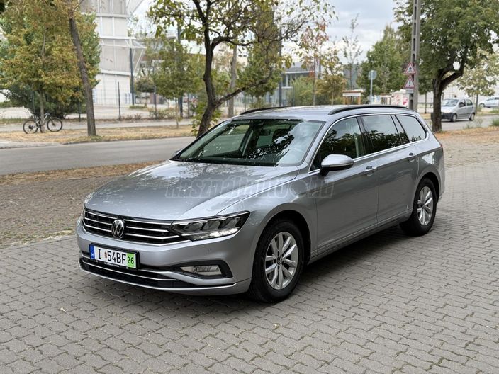 VOLKSWAGEN PASSAT VIII Variant 2.0 TDI SCR Business DSG