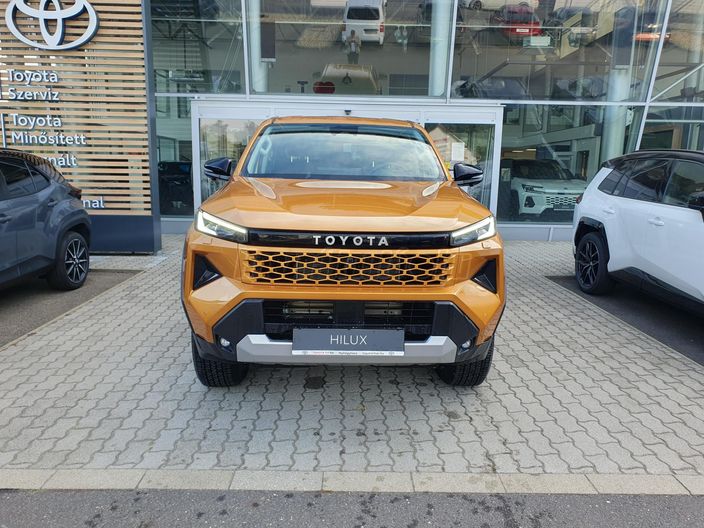 TOYOTA HILUX 2.8 D-4D MHEV 4x4 Double Executive (Automata)